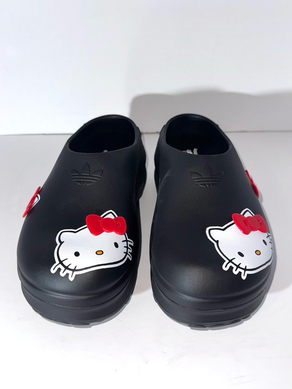Adidas X Hello Kitty Adifoam Mule - Picture 2 of 4